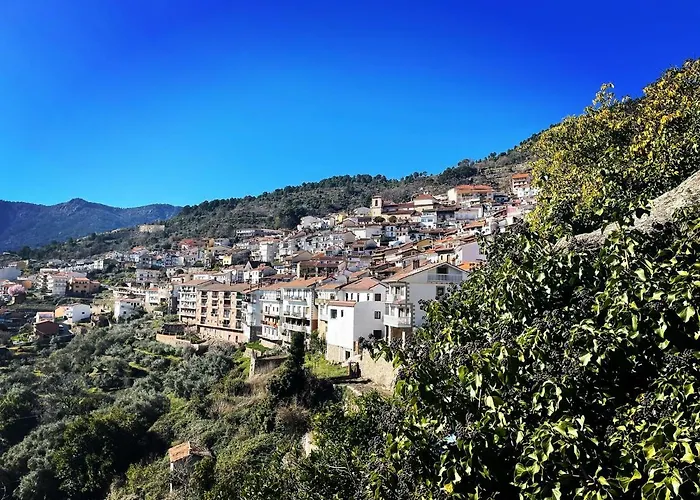 펜션 Espejo Del Tietar - La Comodidad De Banos En