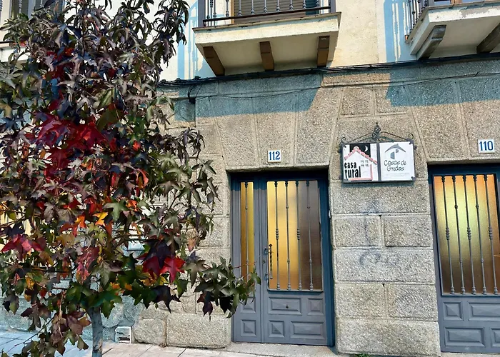 펜션 Espejo Del Tietar - La Comodidad De Banos En