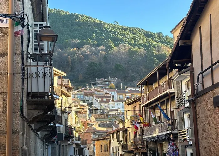 Espejo Del Tietar - La Comodidad De Banos En 펜션