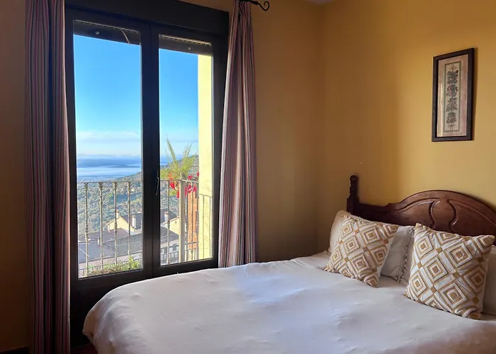 펜션 Espejo Del Tietar - La Comodidad De Banos En Pedro Bernardo